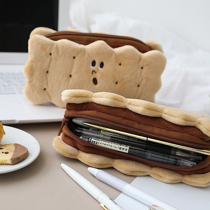 Pencil case Pen Case Sandwich Biscuit Plush Pencil Case Student Stationery Receipt Bag Creative Cute Girl Heart Makeup Bag   067-AA8-0001