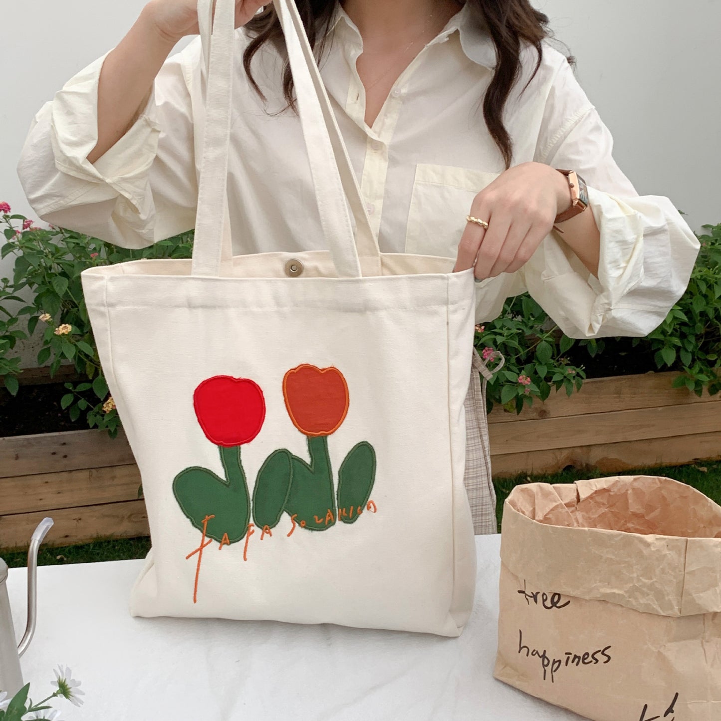 Embroidered Tulip Tote Bag Canvas Bag Shopping Bag Casual Shoulder Bag 067-AA3-0008