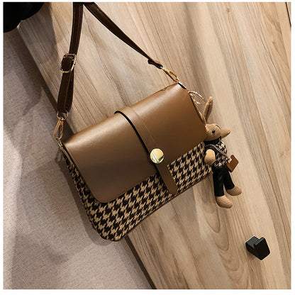 Women Handbags Retro Knitted Crossbody Bags Trend Luxury Designer Handbags Female Totes Shoulder Women Handbag   067-AA3-0016