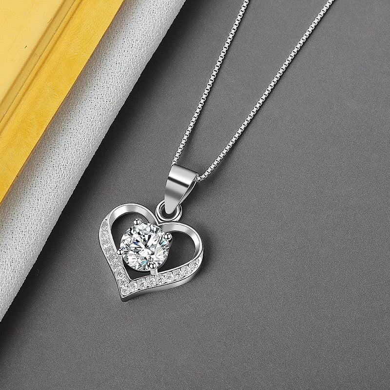 Trendy Necklace Silver Jewelry with Zircon Gemstone Heart Shape Pendant for Women Wedding Party